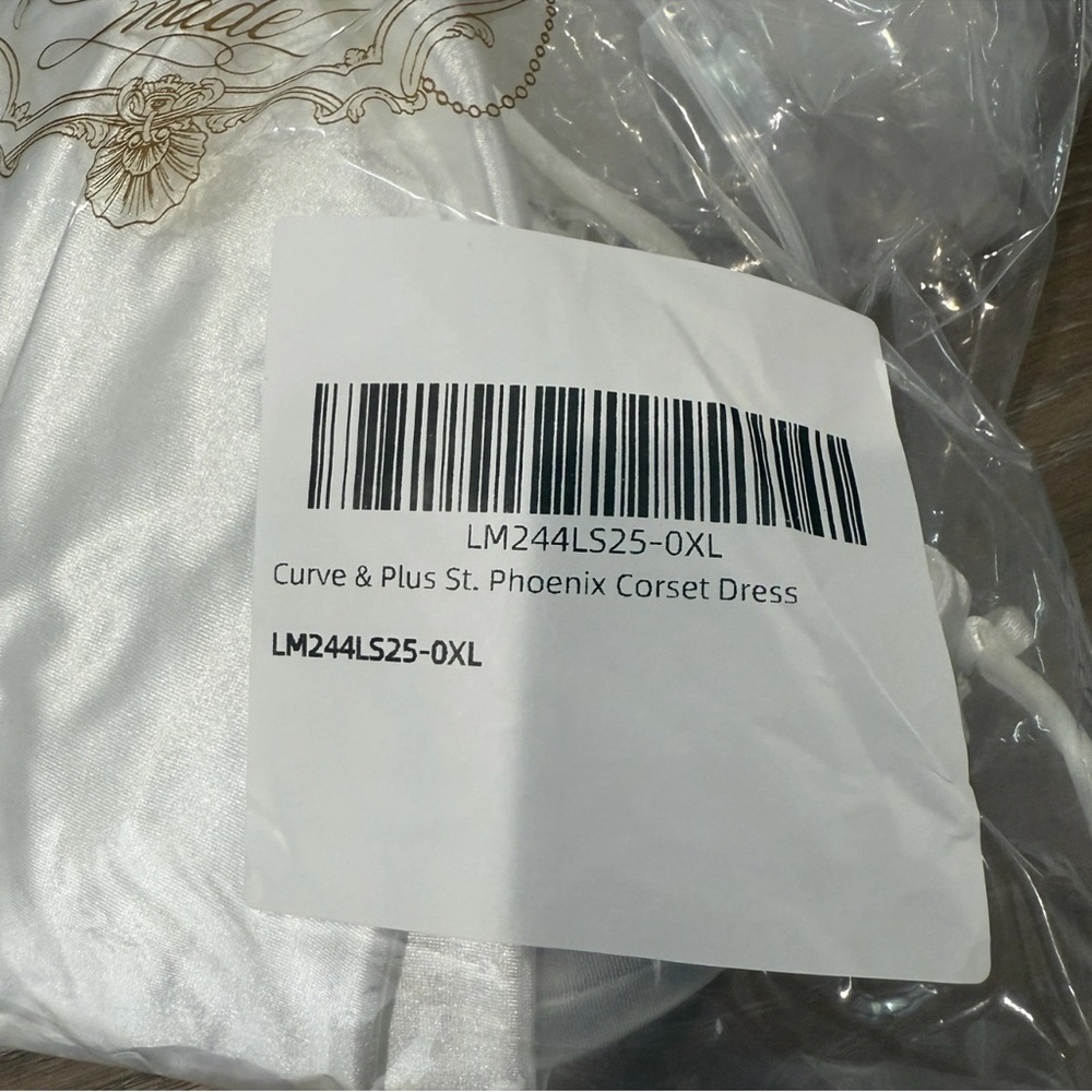 NWT LACEMADE womens plus size 0X white satin st. Phoenix lace up corset dress - Picture 4 of 7